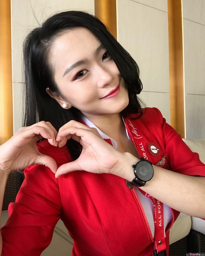 【GG扑克】正妹空姐Yoko Tang 三点式泳装秀性感S曲线