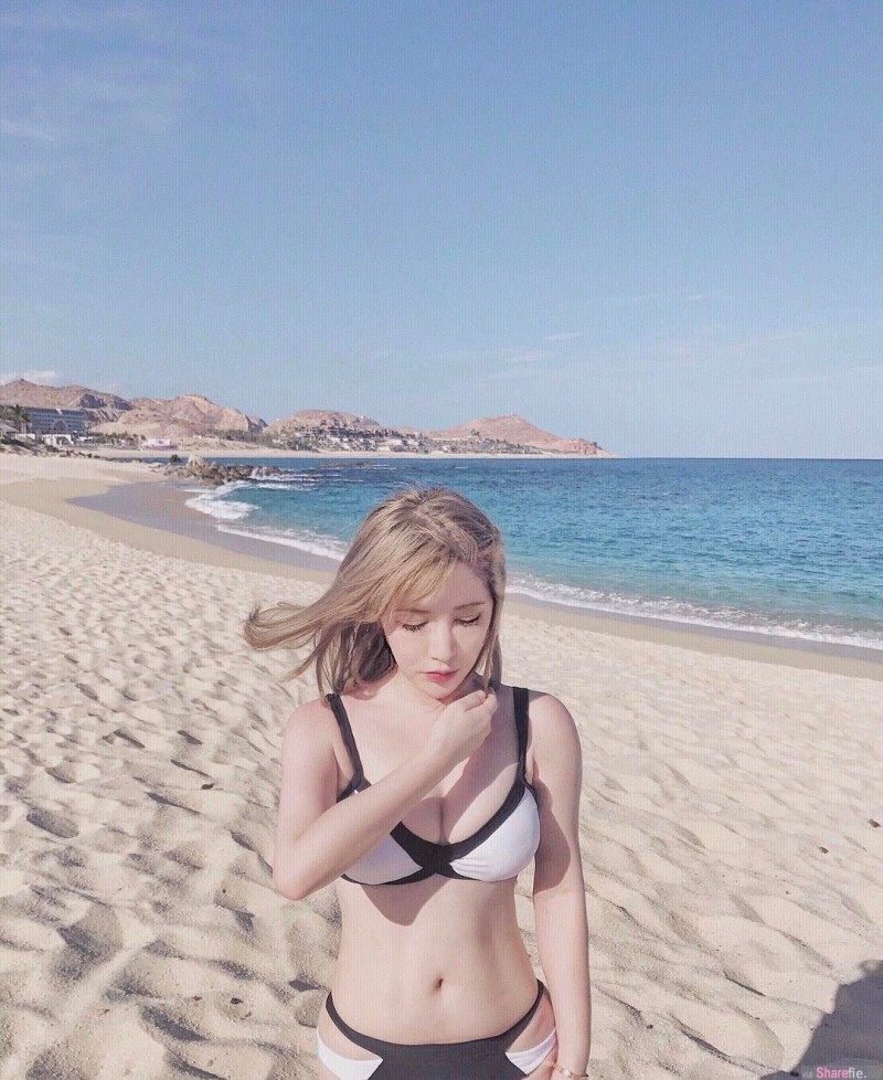 【GG扑克】上海正妹Sharon 白皙大长腿美女性感迷人