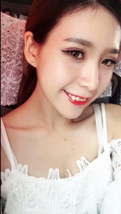 【GG扑克】虎牙妹凯特琳 极品美乳超级诱人