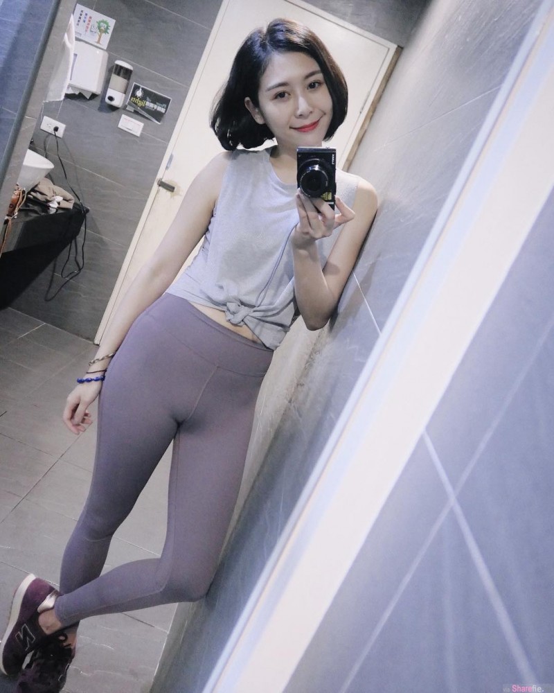 【GG扑克】女神Albee刘璟莹健身照 意外露出“骆驼蹄”引热议