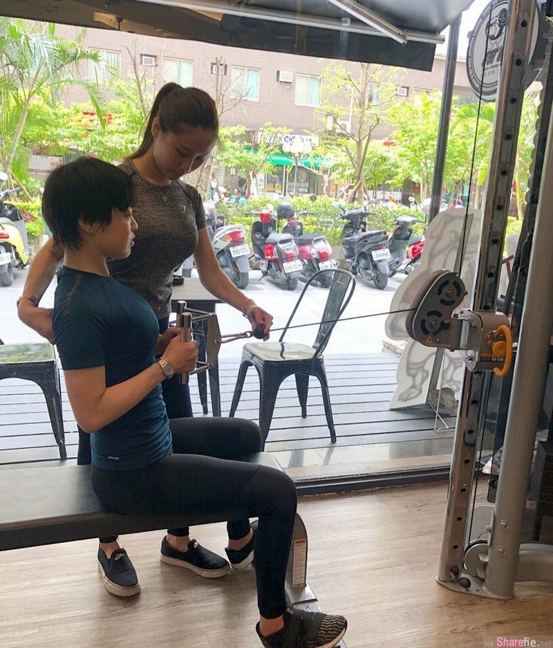 【GG扑克】超辣私人健身教练Alisa 健美女强人凹凸有致性感迷人