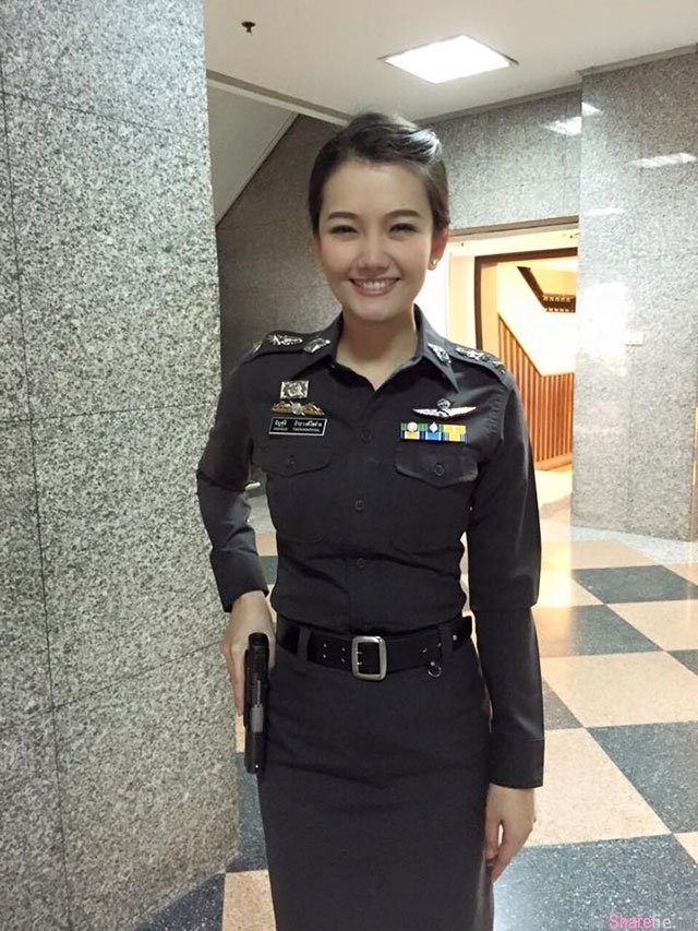 亚洲六大最美警花PK 网友好想被正妹警花逮捕