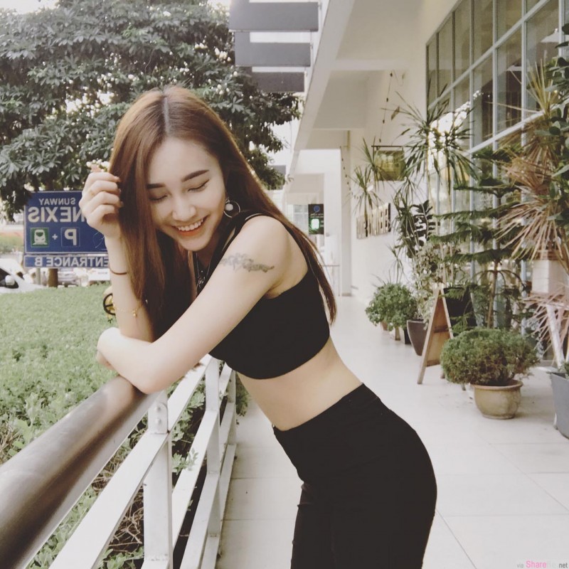 【GG扑克】大长腿正妹黄子芸 甜美的美少女勾人心魂
