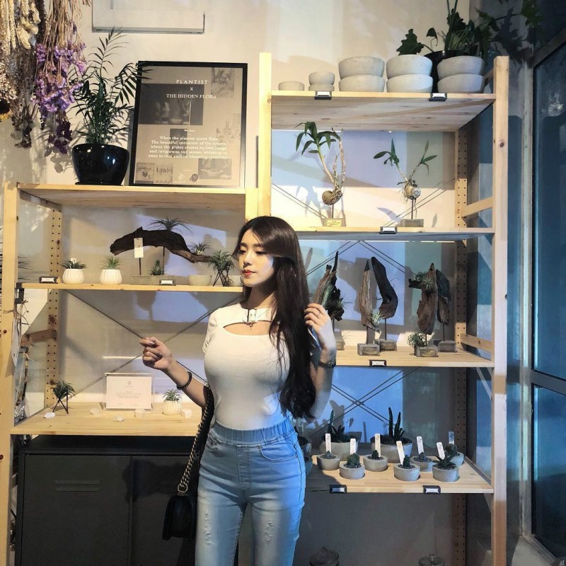 【GG扑克】微商正妹Candice Lim 泰国旅游“湿身”令人鼻血狂流