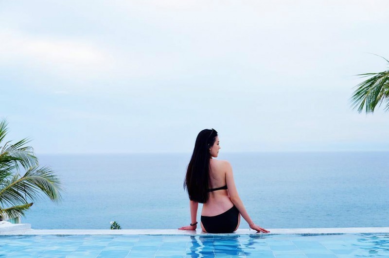 【GG扑克】微商正妹Candice Lim 泰国旅游“湿身”令人鼻血狂流