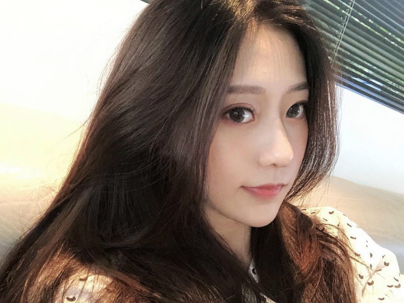 【GG扑克】成都辣妹Lydia she 神级颜值宛如仙女下凡