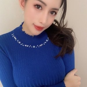 FINH-076 ：人妻爆乳秘书 永井マリア(永井玛丽亚)渴望被很粗很硬的棒子搞得吱吱叫…