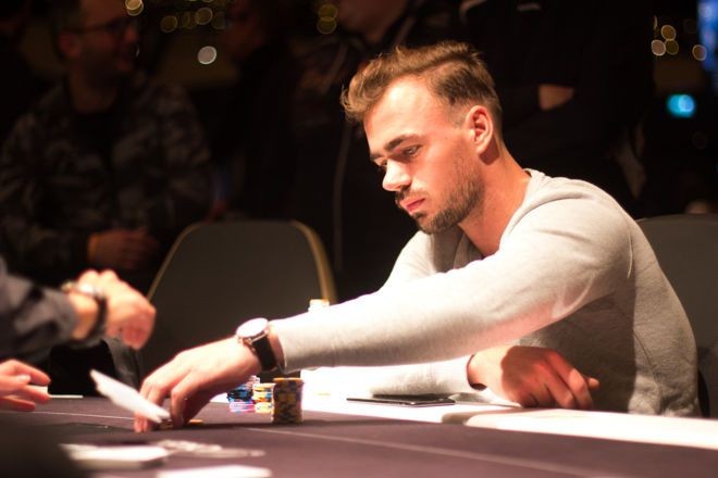 1543139997459279.jpg 【GG扑克】Steve O'Dwyer斩获赢者全拿3人阵容€25k MCOP豪客赛冠军