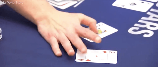 PSPC河牌圈硬实力弃牌，对手以亮牌礼赞其牌技