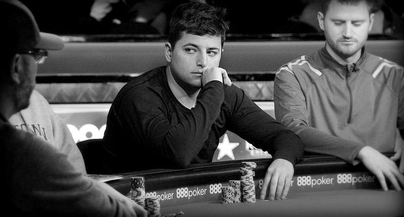 1547845882923077.jpg 【GG扑克】Jake Schindler:近期之内我没打算停止打牌。