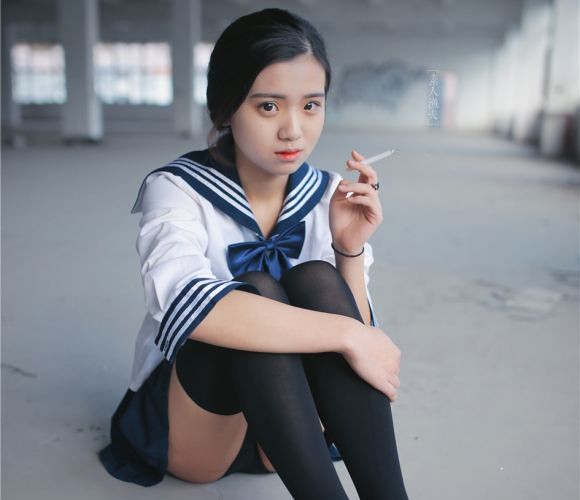 【GG扑克】玩5年级小学生下面哪个—老公不让我穿胸罩要摸