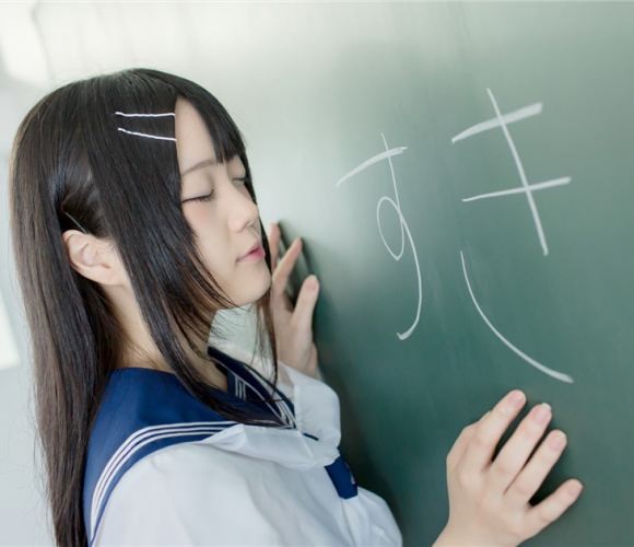 章节嘴都酸了_我与25位女明星小说