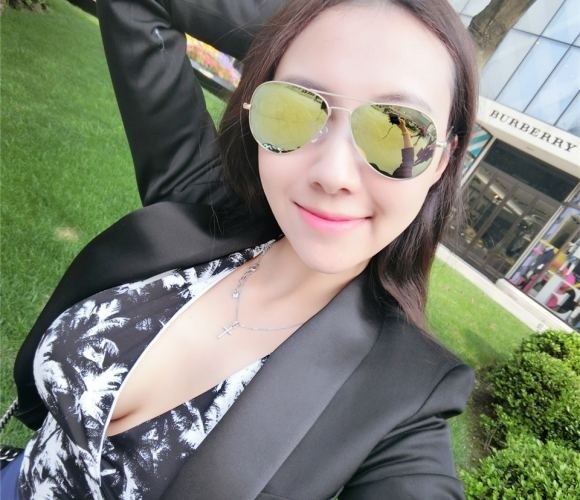 目生人3p好刺激 美妇乱人伦小说_阿谁姑娘有怪僻