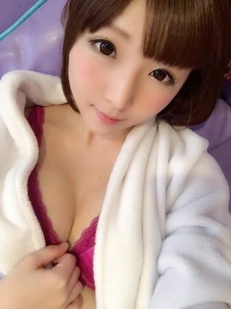 MKMP-324:被众多男优称讚「技巧第一」的她要告别淫光幕了⋯ 【GG扑克】MKMP-324:被众多男优称讚「技巧第一」的她要告别淫光幕了⋯