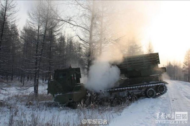 【GG扑克】无坚不摧:国产新型火箭炮曝光 可一次齐射40发