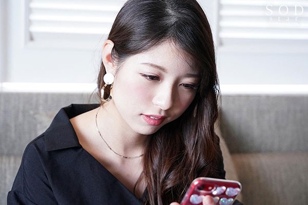 【GG扑克】STARS-104:被好闺蜜出卖的小仓由菜,遭一群人围攻