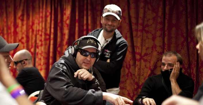 Hellmuth vs Negreanu，谁能拿到更多WSOP金手镯？