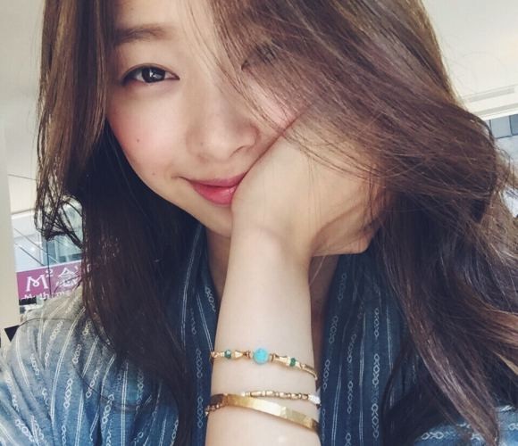 【GG扑克】女婿射里面_樱桃 小花喵