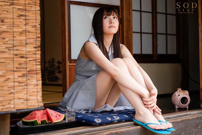 【GG扑克】STARS-297:超越不安和困惑的快感让人无法停止!人生第一次心跳不已