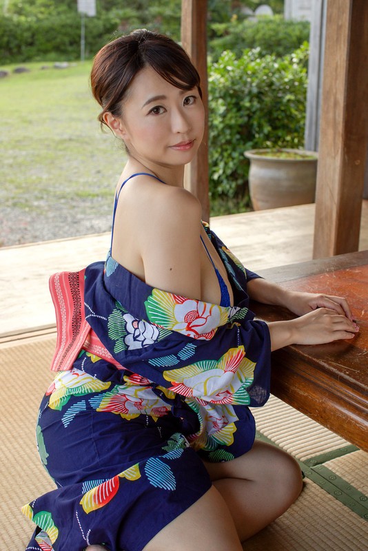 Tama Mizuki 水樹たま &#8211; 和服熟女诱惑写真集，个人资料