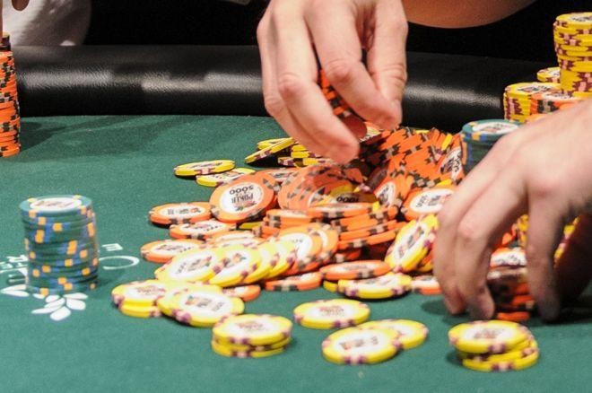 ​牌局分析：翻前犯错却意外得到回报