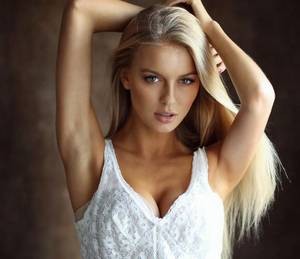 【GG扑克】压在门后h 总裁攻ⅹ警察受虐文