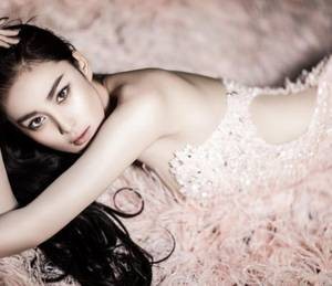 【GG扑克】我不进去就放在在外面 班主任给我生了小孩