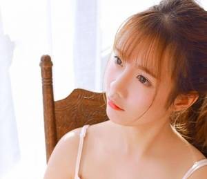 【GG扑克】道具调教H 和女友隔一层距离