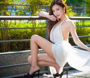 恋与制作人x我r18肉车 孩子吃双奶视频