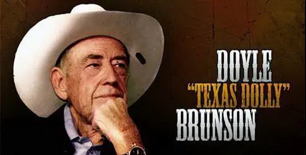 Doyle Brunson赞美Phil Hellmuth是世界上最伟大的牌手！