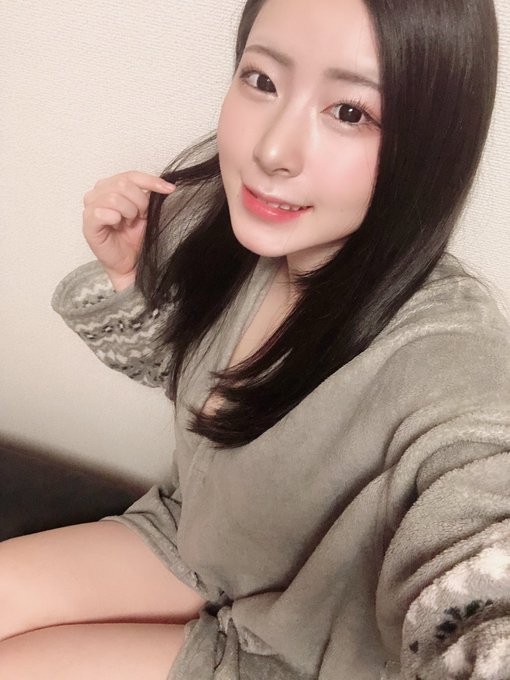 【GG扑克】flns-248:白皙女大学生沙月恵奈出接受玩具调教搞到潮吹!