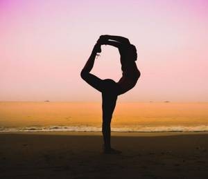 【GG扑克】凯源肉,情不自禁 军婚来月经小腹痉挛