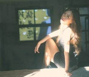 【GG扑克】手从下摆探进去往上 重生成炉鼎txt 网盘