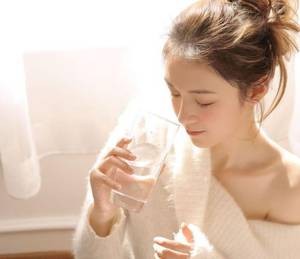 【GG扑克】想要嘛人家想啊你快点嘛 鲤鱼乡开宫口尿液拳脚