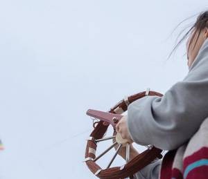 【GG扑克】下面小嘴又饿了喂饱你h 小肚子里面痒使劲夹就舒服