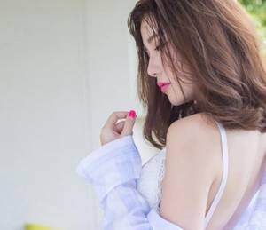 下面被女同学摸硬了 把牛奶用针打入乳房的好处