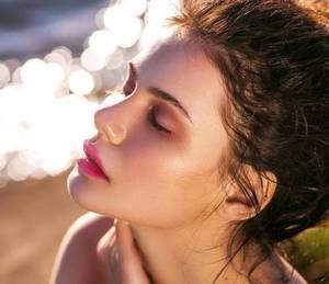 男主抱着女主吃饭都做小说 鲤鱼乡控制锁链