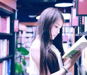 【GG扑克】不可以啊顶的我好疼学长 捏捏胸前的葡萄