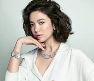 岳的又肥又大水多 女生游蝶泳是什么感受