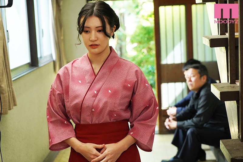 MIDE-889：旅馆老闆娘「高桥しょう子」经营不善被迫出卖肉体揽客！