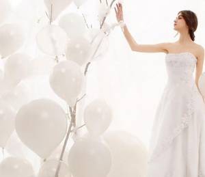 【GG扑克】他嫉妒到要发疯要她 婢女跪在面前举盆