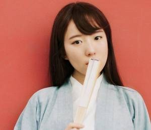 风油精play瓶邪文 我被一前一后两个男人