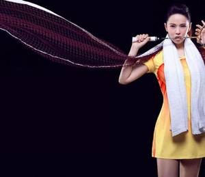 混在美女如云的都市 塞东西play食物 圣女果