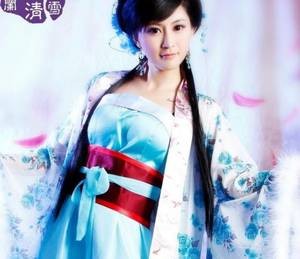 抱紧白嫩美妇 可以让人下面湿透的文字