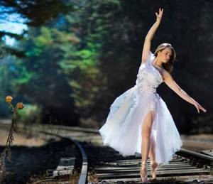 【GG扑克】穿越之圣僧娶我可好TXT 裙子里面都湿透了