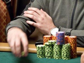 【GG扑克】​牌局分析：试图保护你的牌的风险