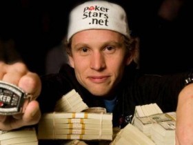 【GG扑克】2008 WSOP主赛事冠军筹码袋以$10,000售价现身eBay！