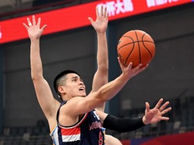 CBA焦点战前瞻:北京首钢vs广东宏远,防守与快攻的巅峰对决