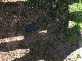 【GG扑克】失主手機桌面太狂!拾獲者爲「保護」家母狠心棄之不顧