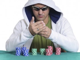 【GG扑克】为什么有那么多职业牌手会变得一贫如洗？（一）